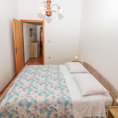 Apartment Marulic In Old Town Baska  Exterior photo