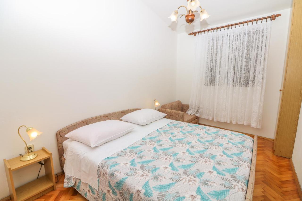 Apartment Marulic In Old Town Baska  Exterior photo