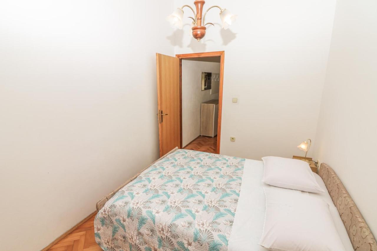 Apartment Marulic In Old Town Baska  Exterior photo